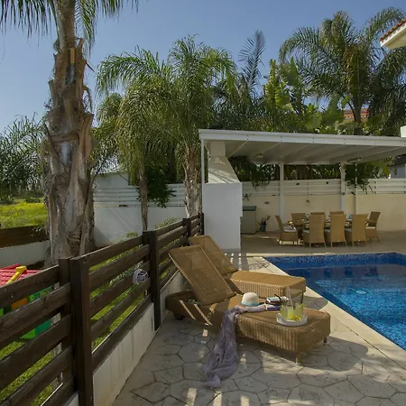 Sofia Villa Protaras